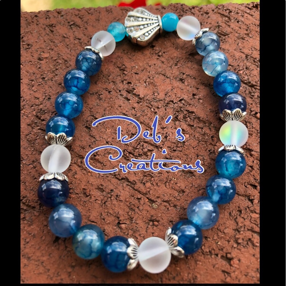 Custom made stretch bracelet
